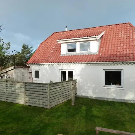 Sloe Pete's Hideout Hostel Nørre Vorupør