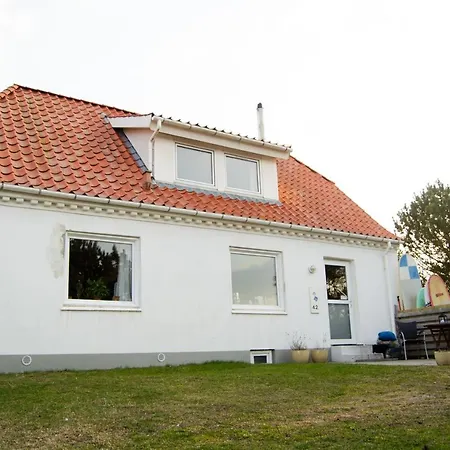 Sloe Pete's Hideout Norre Vorupor